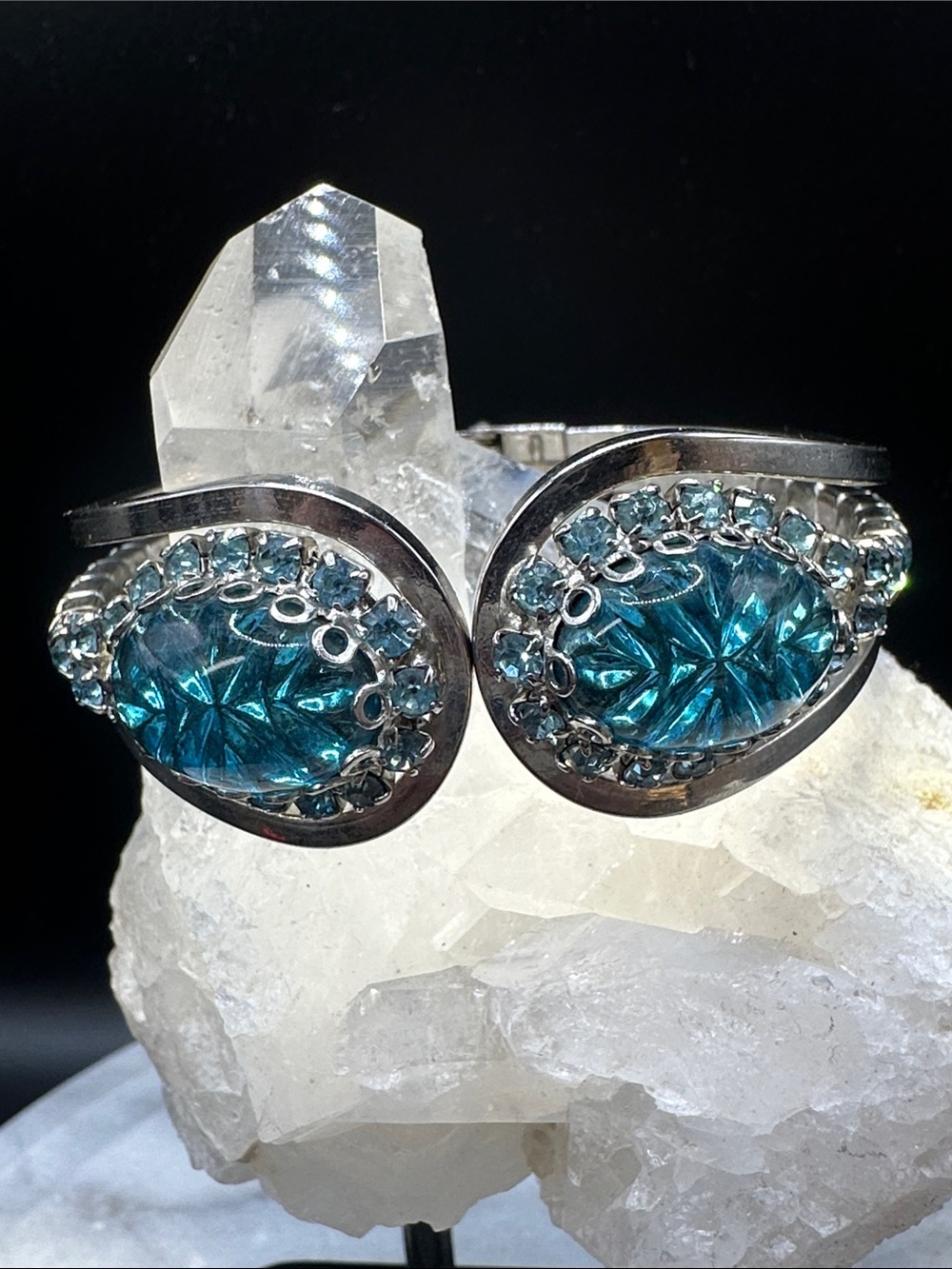 Mid Century Judy Lee Mercury Glass Clamp Rhinstone Bracelet - Picture 6 of 10